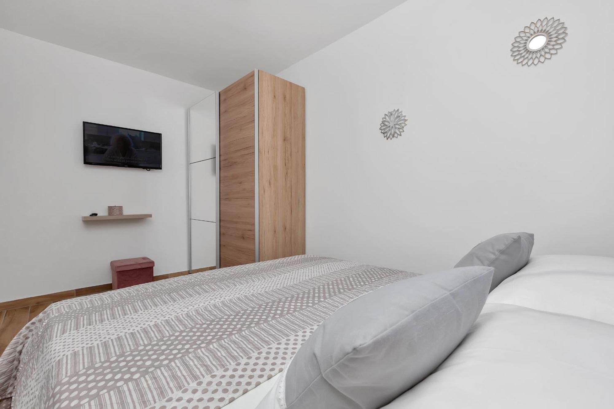 Holiday Home Danica Ozici Esterno foto